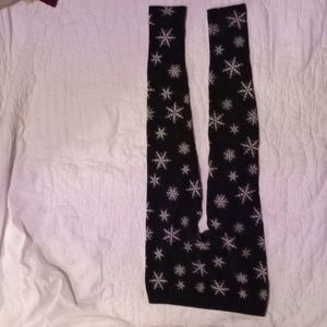 thick snowflake print leggings